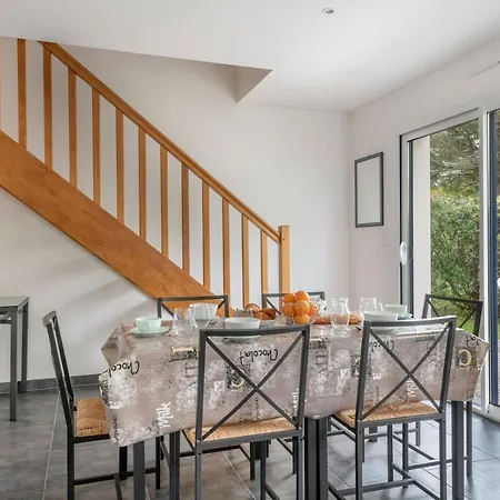 Belle Maison Pour Six Personnes A Hébergement de vacances *