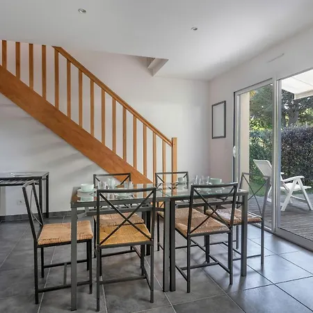 Belle Maison Pour Six Personnes A Hébergement de vacances Arzon